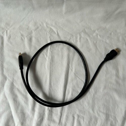 HDMI cable 1m like new