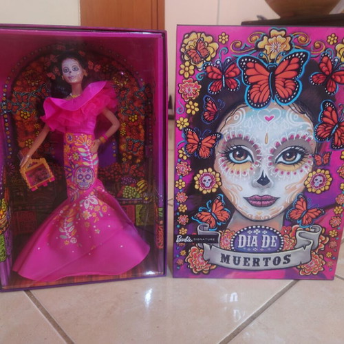 Barbie Dia De Muertos doll new with certificate of authenticity