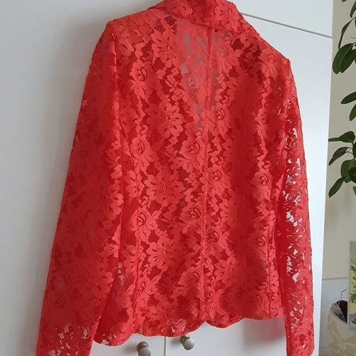 Lace jacket new, red-wine color with shoulder pads