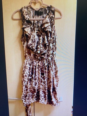 H&M dress small leopard like new