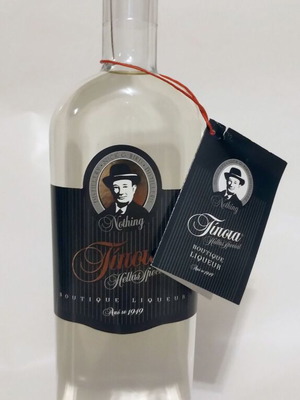 Tipota liqueur sealed, like new