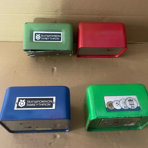 Collectible piggy banks used, set of 4 from 1960