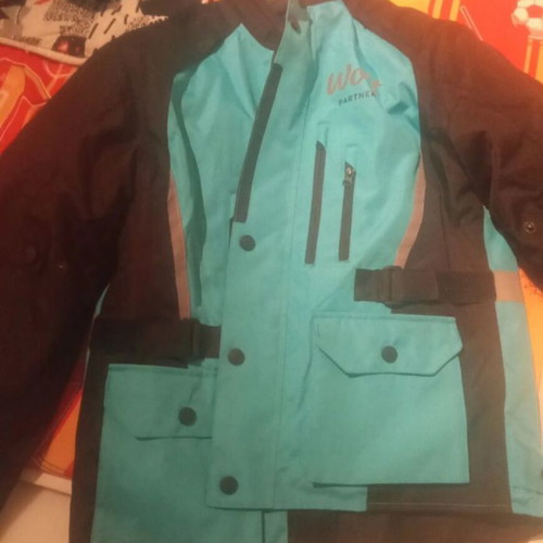 Wolt jacket, vest, two shirts, and carrying bag new