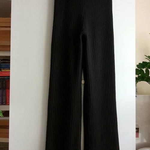 Knitted winter pants new, size S, black