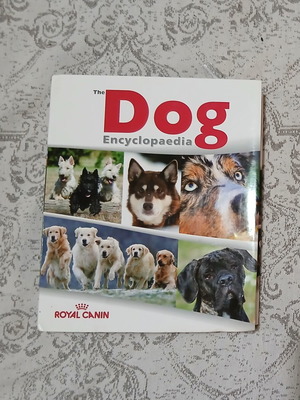 Dog Encyclopaedia Royal Canin like new, Greek