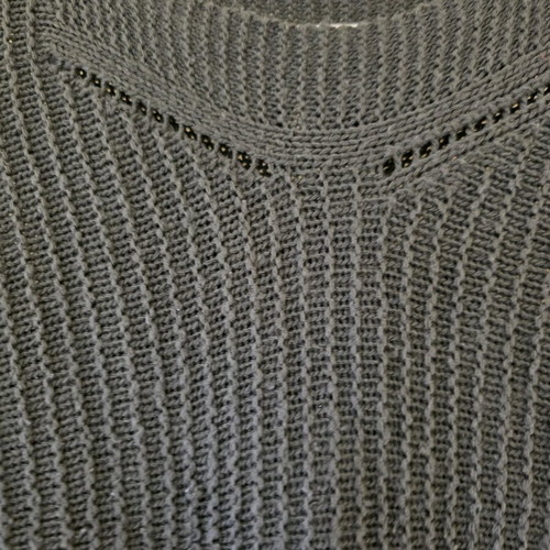 Italian green sweater used, size 36-38, 100% polyester