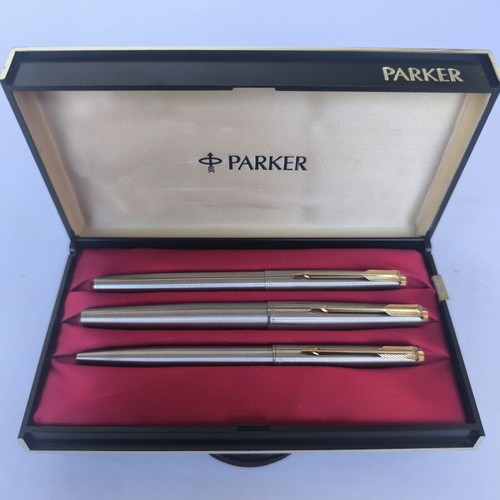 Parker 61 Flighter pen set made in England, stainless steel