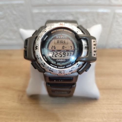 Casio Pro Trek PRT-400 vintage digital outdoor sports watch used