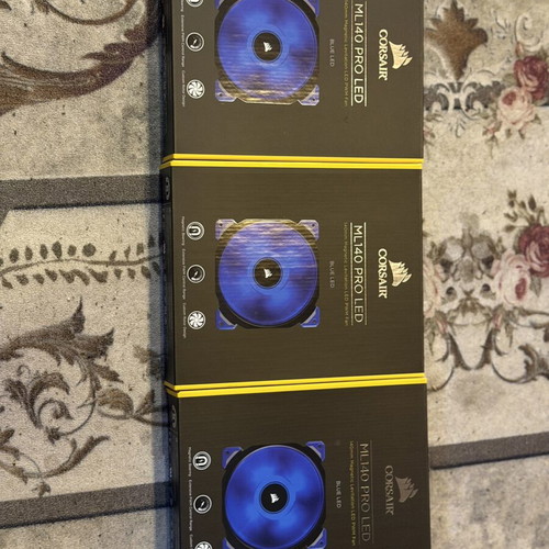 Corsair ML140 Pro LED fans used, pack of 3, magnetic levitation PWM