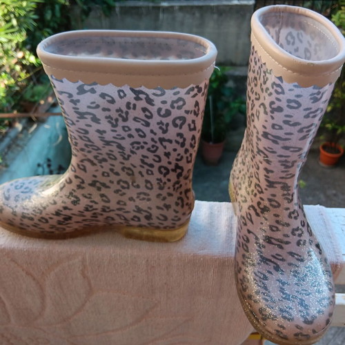 Marikelly Kids Rain Boots used, size 34, pink