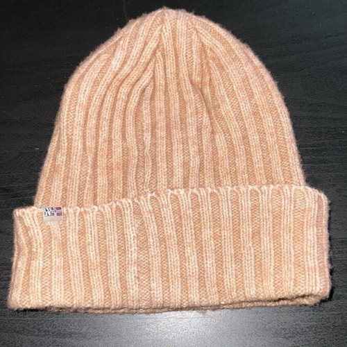 Napapijri beige hat like new