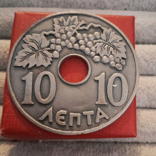 Dekara 1969 vintage coin used, aluminum, 5cm diameter