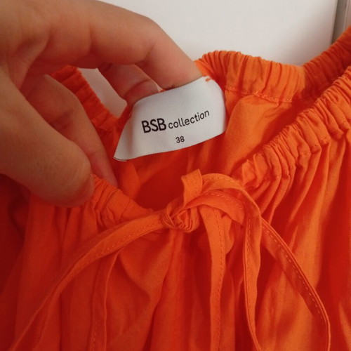 BSB blouse like new, size S, orange with puff sleeves