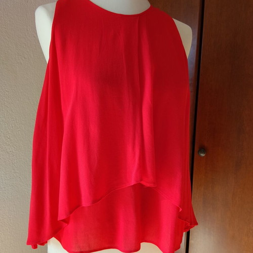 Bershka red airy blouse with open back like new, M/L