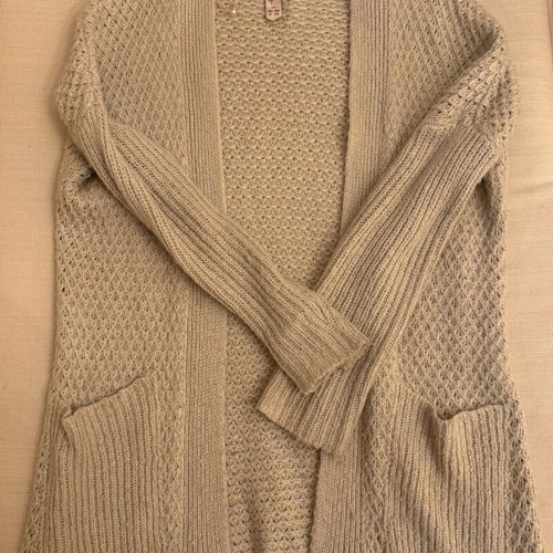 Pull & Bear Small cardigan slightly used, beige pink