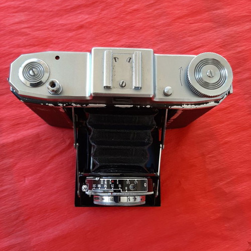 Zeiss Ikon Nettar 515 folding camera used