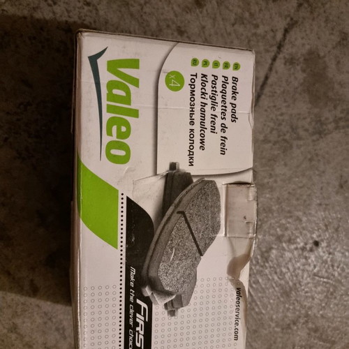 Valeo Front Brake Pads Set With Cable Alfa Romeo Mito New
