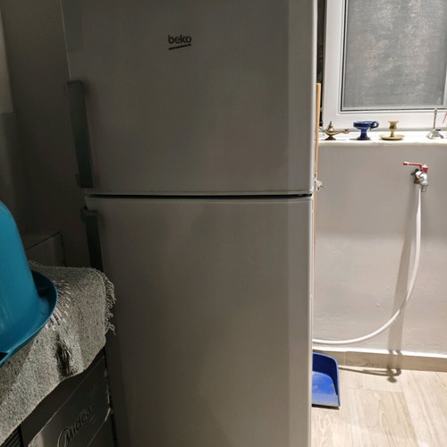 Refrigerator like new, lightly used