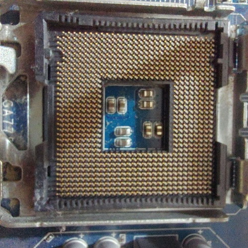 Gigabyte GA G31M ES2C used, Socket 775