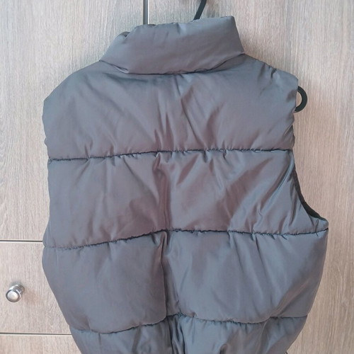 Sleeveless women's jacket new, gray, size XS