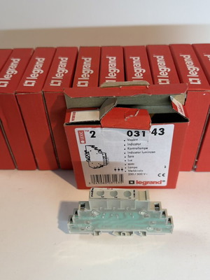 Legrand three-phase indicators pack of 14 like new