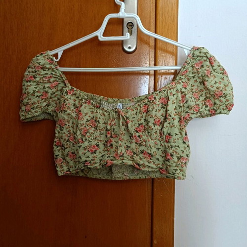 Floral crop top Stradivarius like new, pink and green, size M