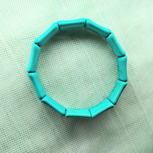 Howlite stone bracelet turquoise color like new