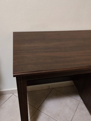 IKEA BRUSALI desk with chair like new