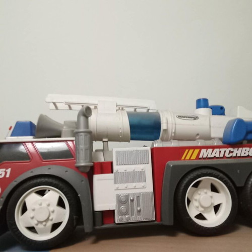 Matchbox fire truck barely used