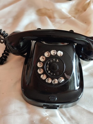 Rotary vintage landline phone like new