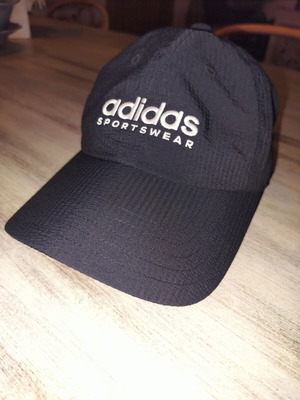 Adidas sportswear jockey cap like new, one size