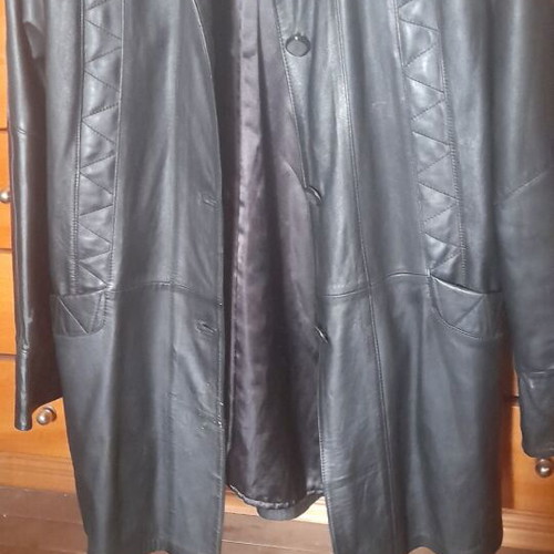 Leather long coat men's size L black like new