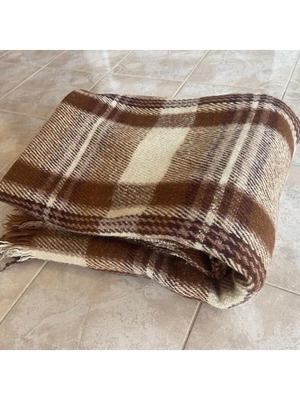 Vintage wool plaid blanket handmade, like new, 150x218 cm