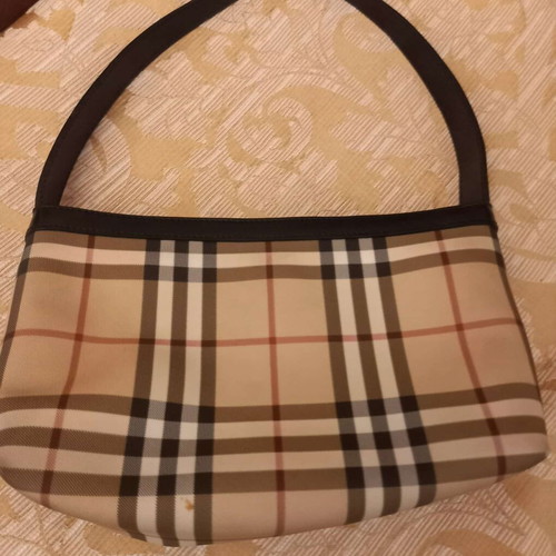 Burberry Nova Check shoulder bag like new, vintage design
