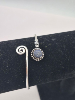 Lapis Lazuli Bracelet new, silver plated adjustable