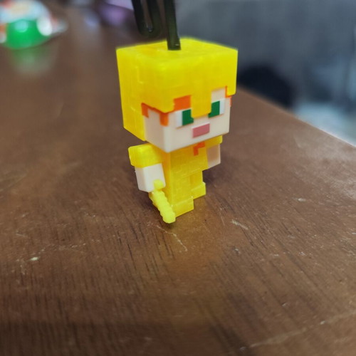 Minecraft Kinder Joy Alex Golden Armor Zipper figure