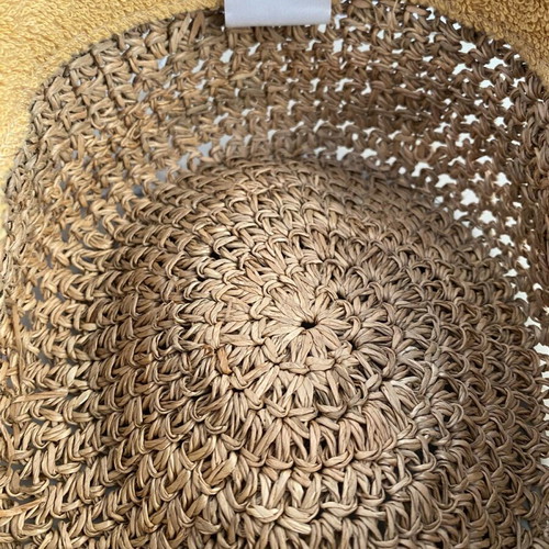 Stamion women's hat like new, 100% natural straw, one size, beige gold