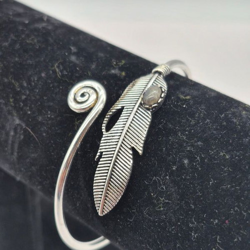 Labradorite Crystal Bracelet Silver Plated new