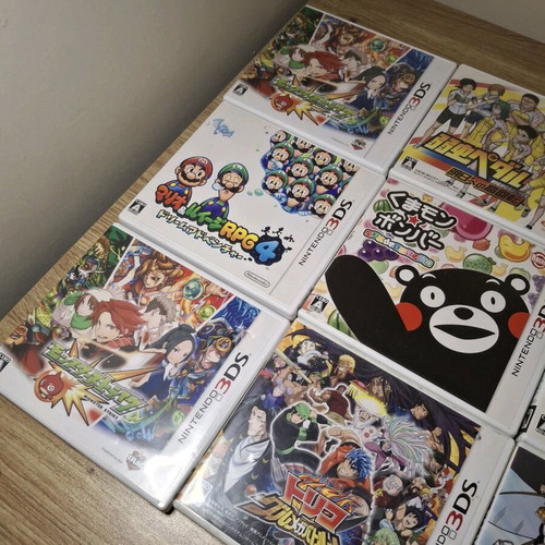 Nintendo 3DS комплект японски игри като нов, само на японски език