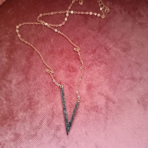 Silver necklace in rose gold color with zirconia like new
