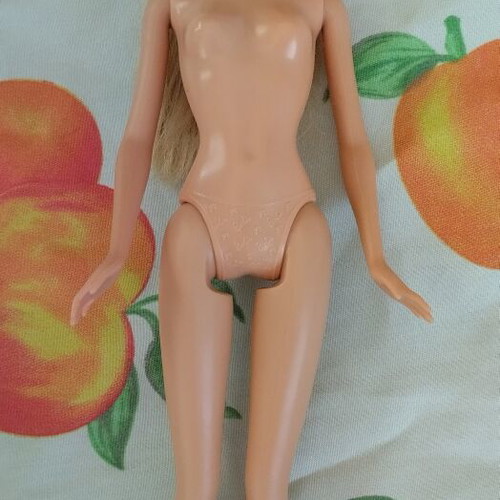 Barbie doll like new