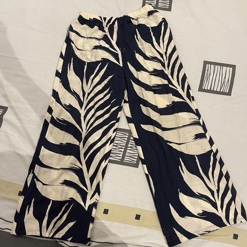 Women's airy summer palazzo pants like new, white and blue, size M