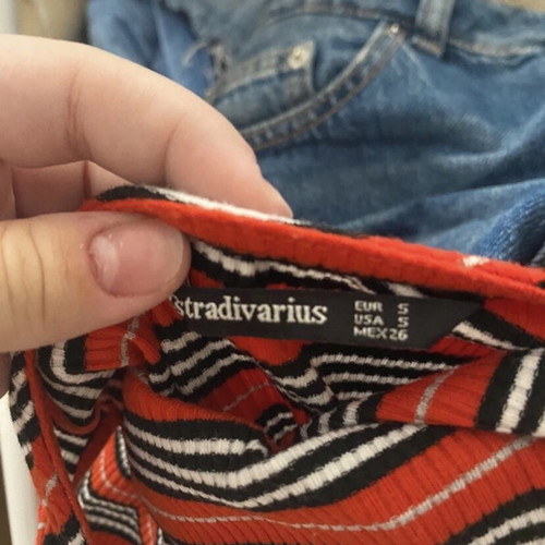 Stradivarius dress like new, black and red, size S