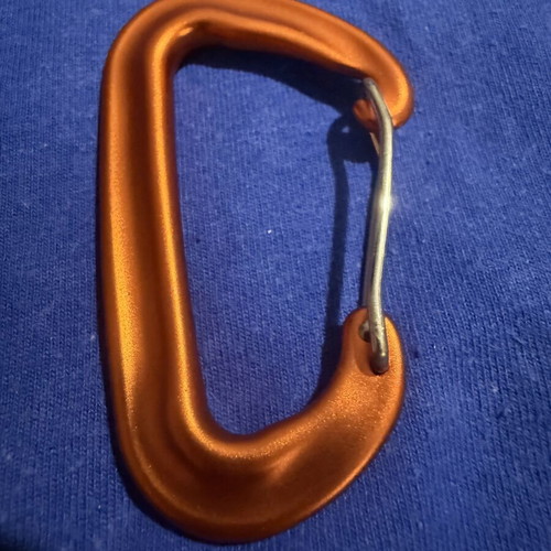 Carabiner keychain like new