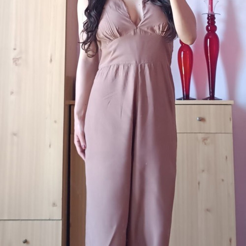 Lynne nude jumpsuit M, deep neckline, back opening