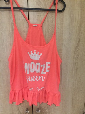 Blouse with Snooze Queen design