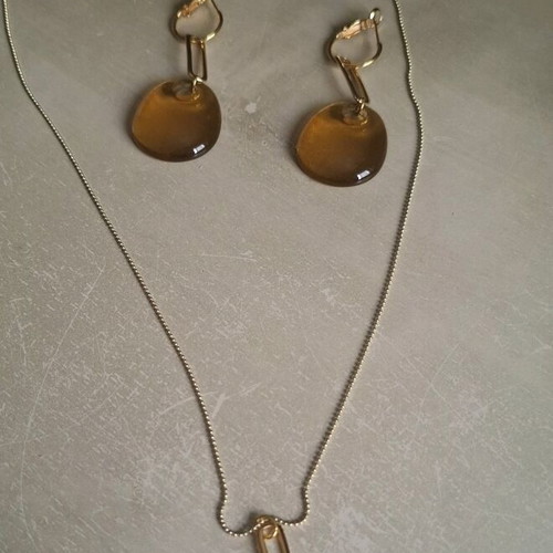 Jewelry set earrings and necklace new