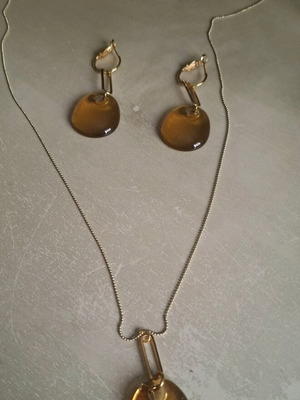 Jewelry set earrings and necklace new