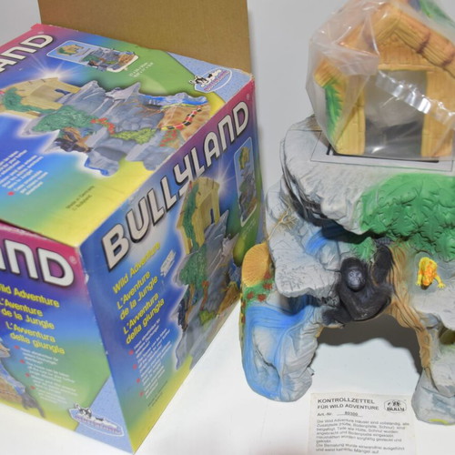 Bullyland Wild Adventures Playset new in box