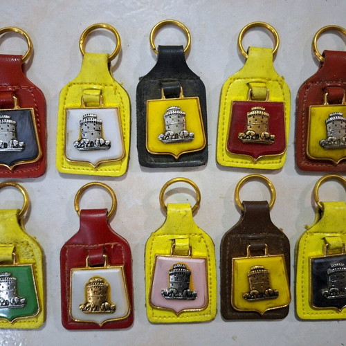 Keychains with White Tower, pack of 10, 1970s